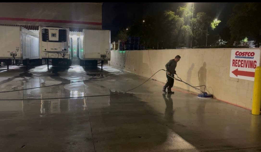 Gallery photos for Overnight Building Wash and Gum Removal at Costco London Square: Image #8