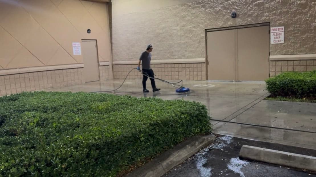 Gallery photos for Overnight Building Wash and Gum Removal at Costco London Square: Image #3