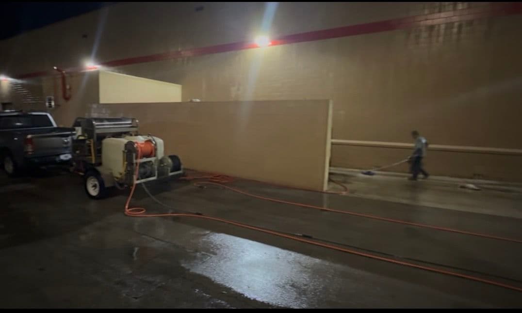 Gallery photos for Overnight Building Wash and Gum Removal at Costco London Square: Image #7