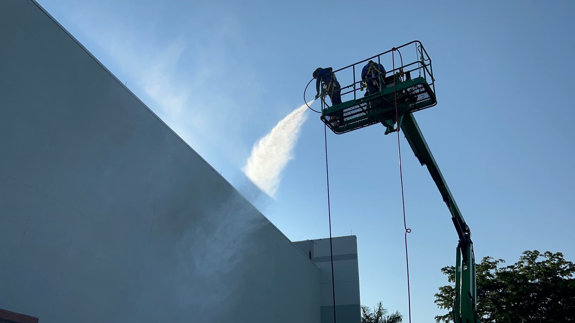 Gallery photos for YMCA Building and Glass Cleaning in Cutler Bay: Image #3