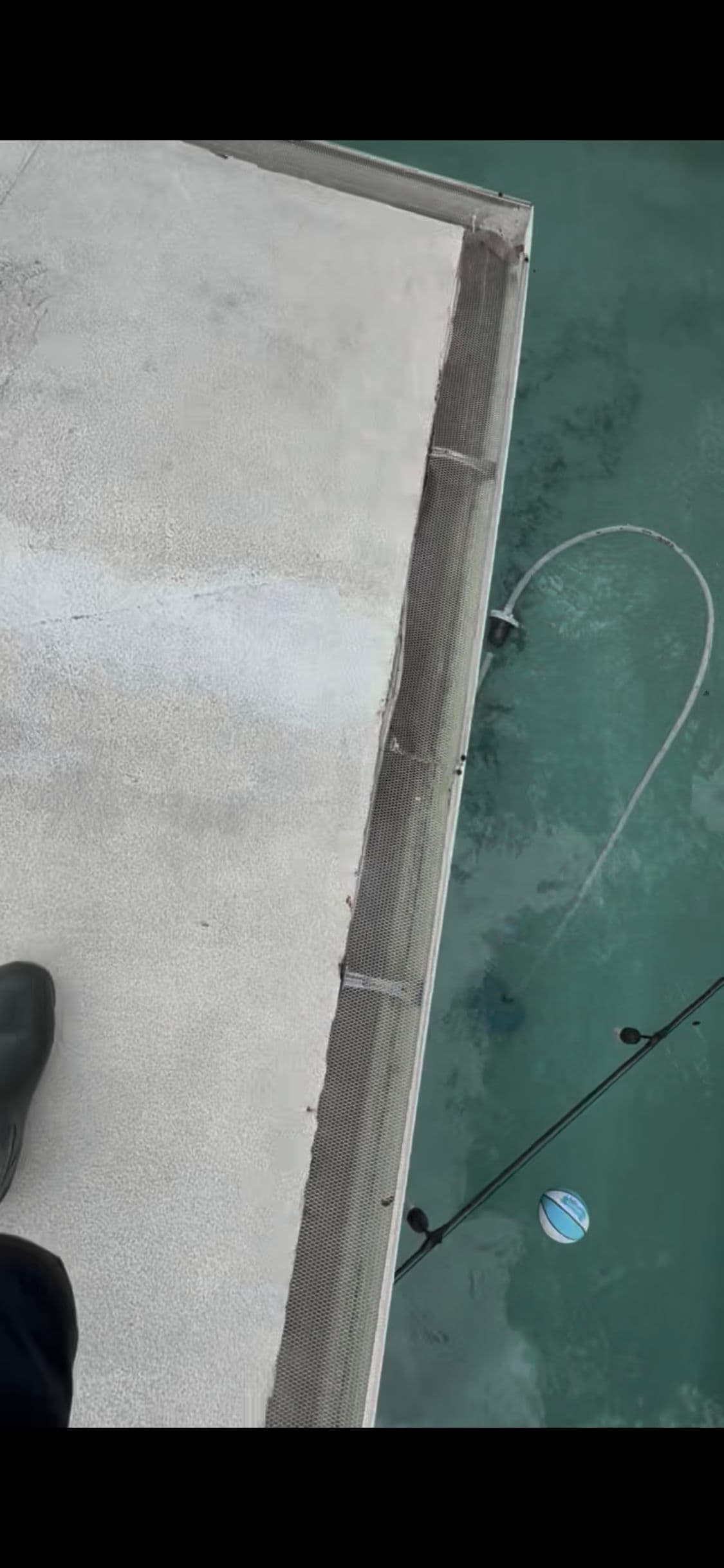 Gallery photos for Clogged Gutters Are a Bigger Problem Than Most Homeowners Realize: Image #2