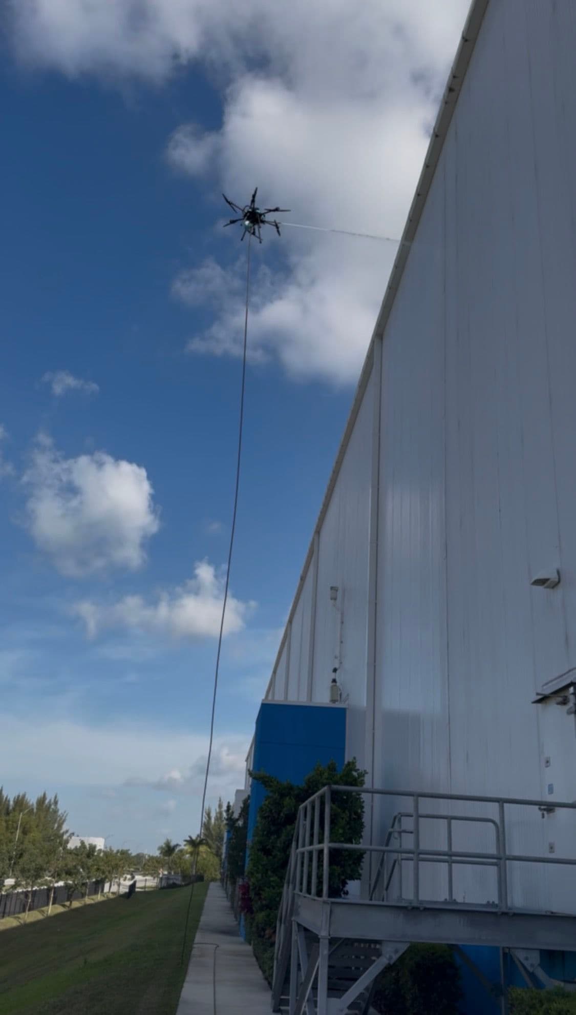 Gallery photos for Drone Soft Wash at FreezPak Logistics in Hialeah: Image #3