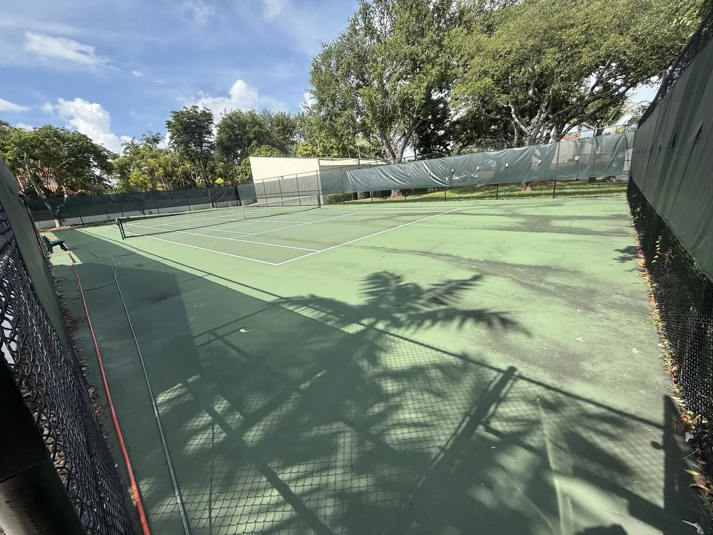 Clean court. Careful work.